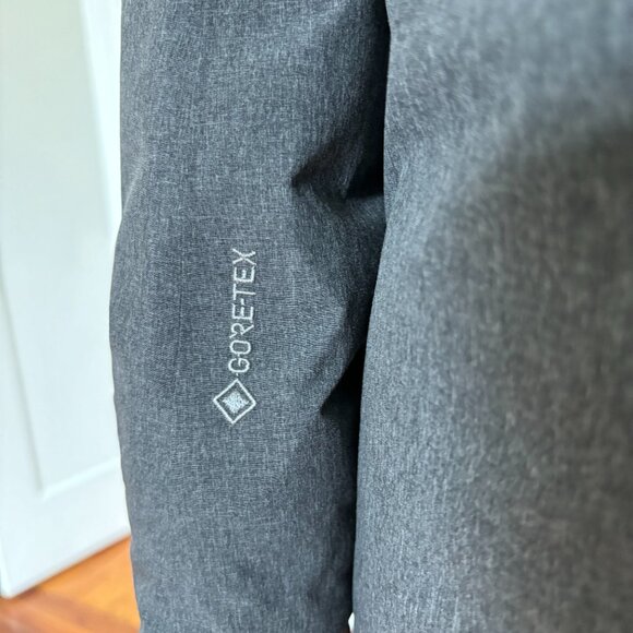 Arc'teryx Radsten Parka. Excellent condition w/tags. MEDIUM - Picture 8 of 10